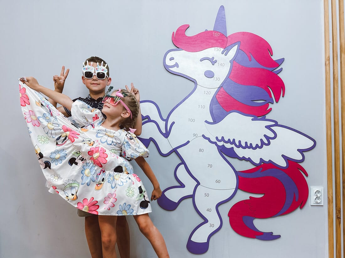 LED Kid`s Growth Charts - Unicorn