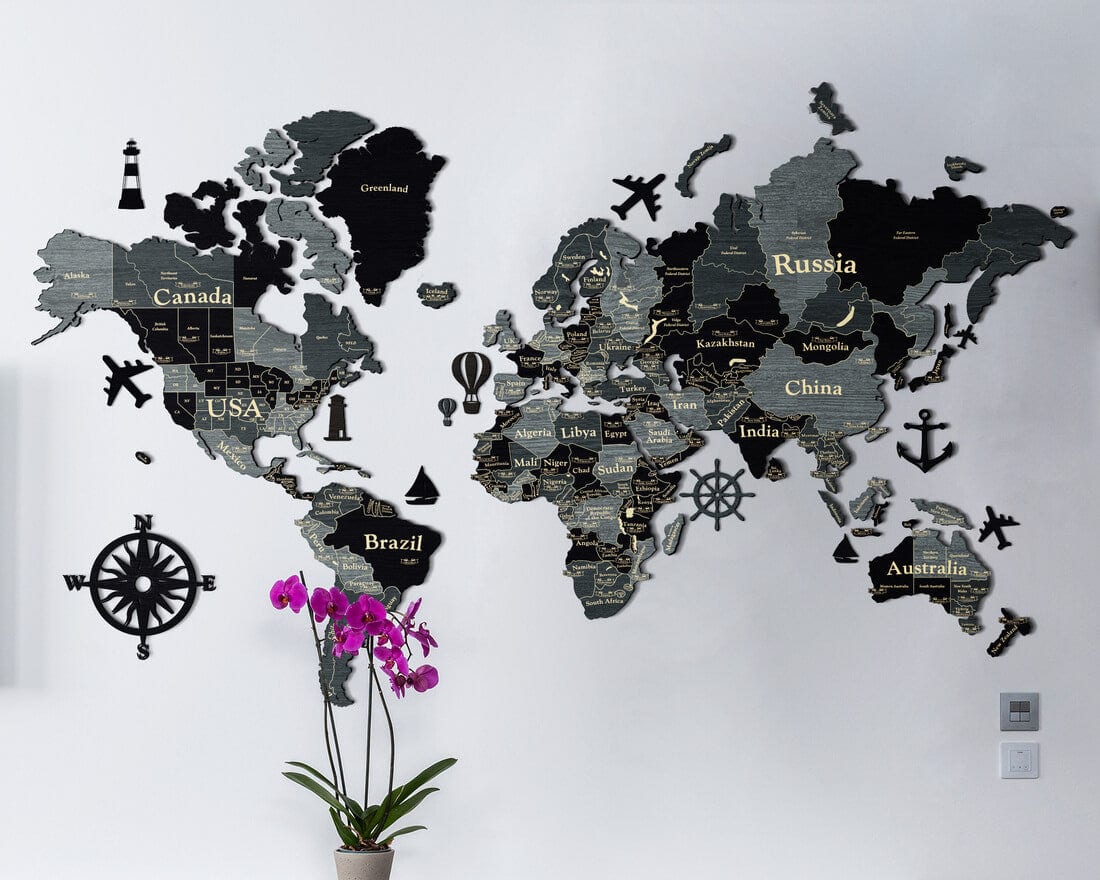 Деревянная карта мира