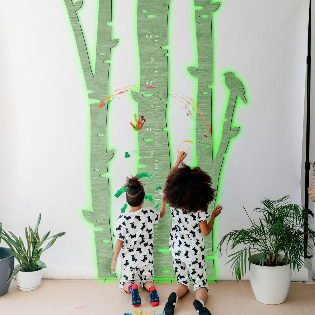 LED Kid`s Growth Charts - Birch