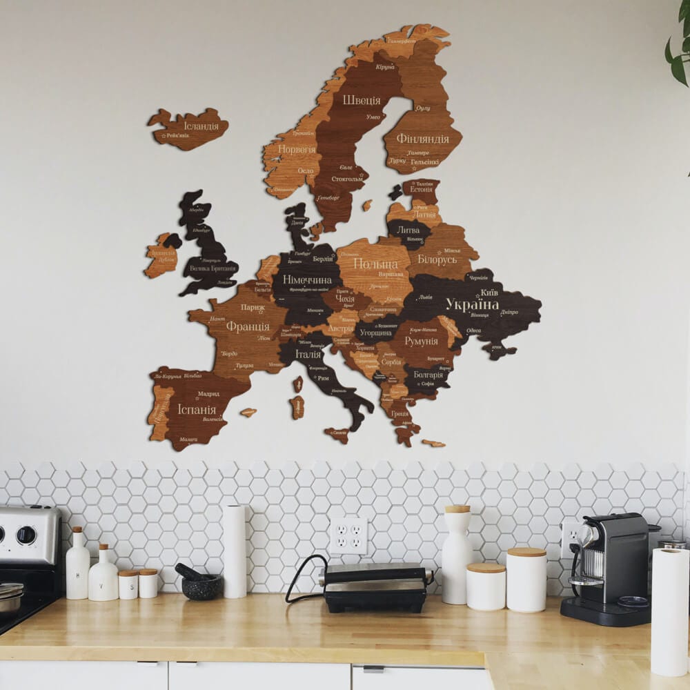 3D Europe Wooden Map - Walnut & Wenge